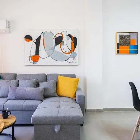 Destiny 1-bedroom Daire *