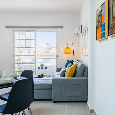 Destiny 1-bedroom لارنكا